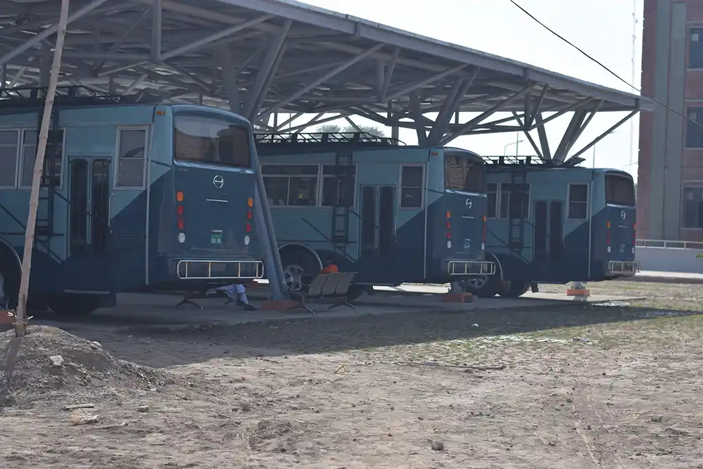 AUMC Transport Bus